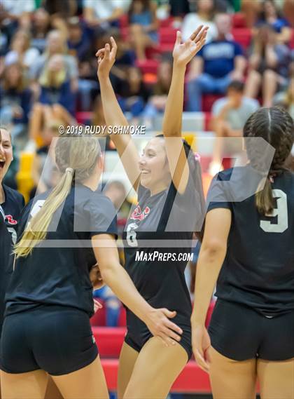 Thumbnail 2 in San Marcos vs. Santa Fe Christian (CIF SDS D1 Finals) photogallery.