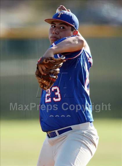 Thumbnail 3 in Keller vs. Temple (Georgetown Invitational) photogallery.
