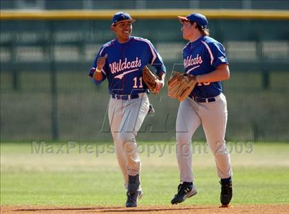 Thumbnail 3 in Keller vs. Temple (Georgetown Invitational) photogallery.