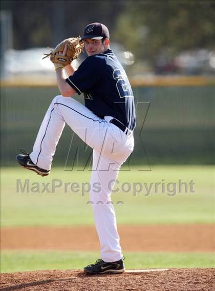 Thumbnail 2 in Keller vs. Temple (Georgetown Invitational) photogallery.