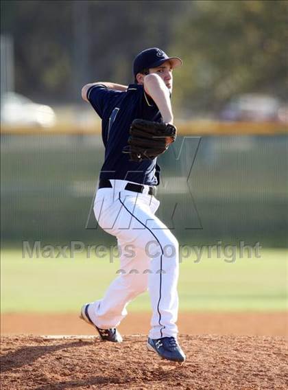 Thumbnail 1 in Keller vs. Temple (Georgetown Invitational) photogallery.
