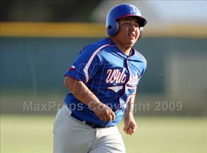 Thumbnail 1 in Keller vs. Temple (Georgetown Invitational) photogallery.