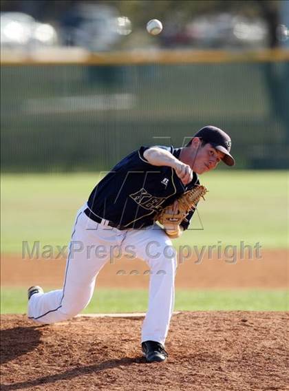 Thumbnail 1 in Keller vs. Temple (Georgetown Invitational) photogallery.