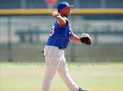 Thumbnail 1 in Keller vs. Temple (Georgetown Invitational) photogallery.