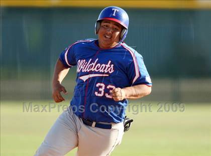 Thumbnail 2 in Keller vs. Temple (Georgetown Invitational) photogallery.