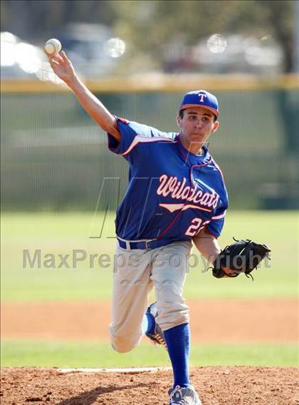 Thumbnail 3 in Keller vs. Temple (Georgetown Invitational) photogallery.