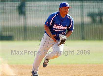 Thumbnail 3 in Keller vs. Temple (Georgetown Invitational) photogallery.