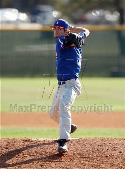 Thumbnail 1 in Keller vs. Temple (Georgetown Invitational) photogallery.