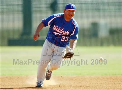 Thumbnail 3 in Keller vs. Temple (Georgetown Invitational) photogallery.