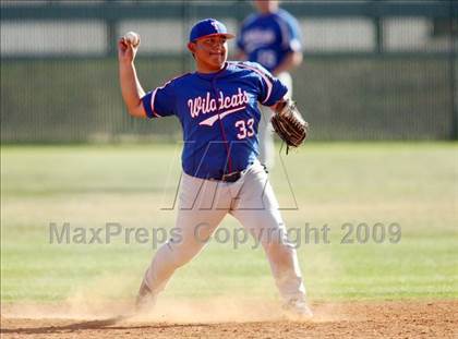 Thumbnail 3 in Keller vs. Temple (Georgetown Invitational) photogallery.