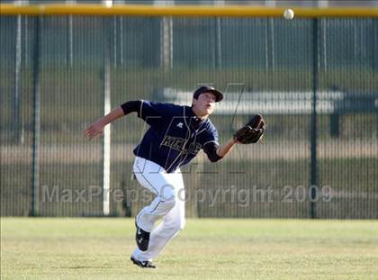 Thumbnail 1 in Keller vs. Temple (Georgetown Invitational) photogallery.