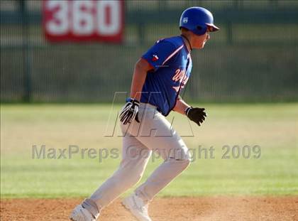 Thumbnail 1 in Keller vs. Temple (Georgetown Invitational) photogallery.