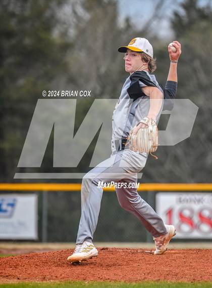 Thumbnail 1 in Norfork vs Salem (4th Annual Forrest Wood - Wood Bat Classic) photogallery.
