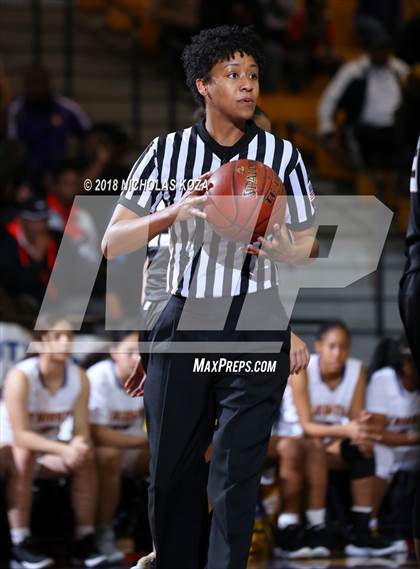 Thumbnail 1 in JSerra Catholic vs. Lynwood (CIF SS Division 2AA Playoffs) photogallery.