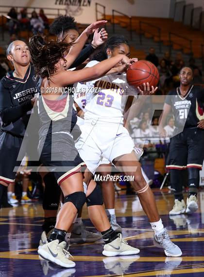 Thumbnail 2 in JSerra Catholic vs. Lynwood (CIF SS Division 2AA Playoffs) photogallery.