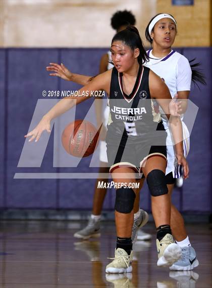 Thumbnail 1 in JSerra Catholic vs. Lynwood (CIF SS Division 2AA Playoffs) photogallery.