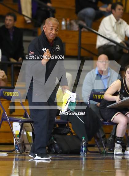 Thumbnail 2 in JSerra Catholic vs. Lynwood (CIF SS Division 2AA Playoffs) photogallery.