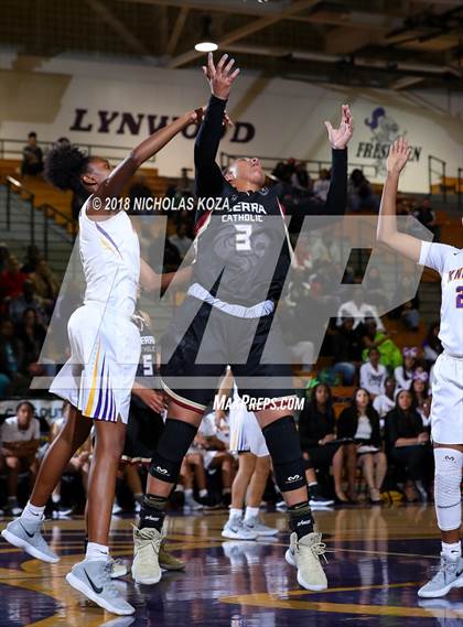 Thumbnail 2 in JSerra Catholic vs. Lynwood (CIF SS Division 2AA Playoffs) photogallery.
