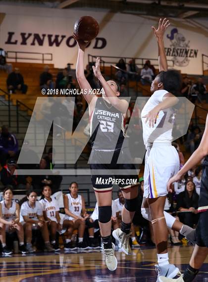 Thumbnail 2 in JSerra Catholic vs. Lynwood (CIF SS Division 2AA Playoffs) photogallery.