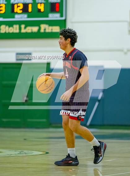 Thumbnail 1 in Rio Mesa @ Santa Barbara photogallery.