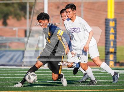 Thumbnail 1 in Issaquah @ Mariner (WIAA 4A Wes-King 3rd Place) photogallery.