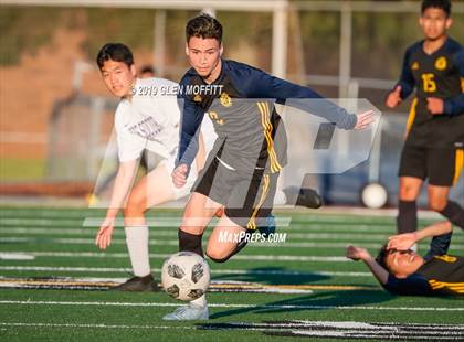 Thumbnail 3 in Issaquah @ Mariner (WIAA 4A Wes-King 3rd Place) photogallery.