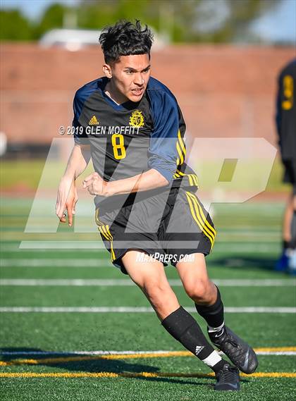 Thumbnail 3 in Issaquah @ Mariner (WIAA 4A Wes-King 3rd Place) photogallery.