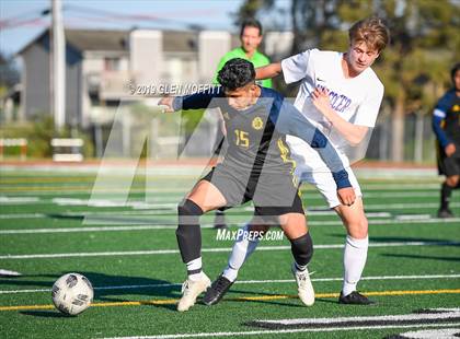 Thumbnail 1 in Issaquah @ Mariner (WIAA 4A Wes-King 3rd Place) photogallery.