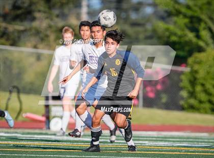 Thumbnail 2 in Issaquah @ Mariner (WIAA 4A Wes-King 3rd Place) photogallery.