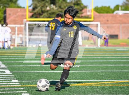Thumbnail 1 in Issaquah @ Mariner (WIAA 4A Wes-King 3rd Place) photogallery.