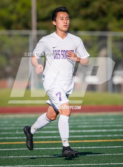 Thumbnail 3 in Issaquah @ Mariner (WIAA 4A Wes-King 3rd Place) photogallery.