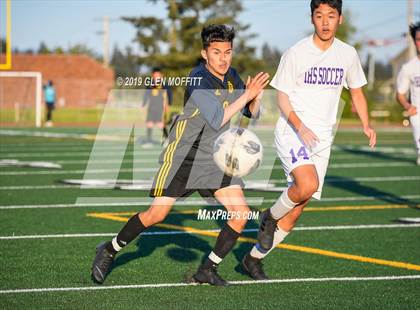 Thumbnail 1 in Issaquah @ Mariner (WIAA 4A Wes-King 3rd Place) photogallery.