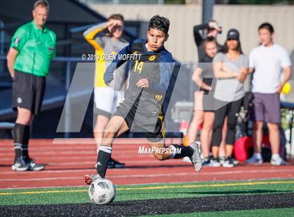 Thumbnail 1 in Issaquah @ Mariner (WIAA 4A Wes-King 3rd Place) photogallery.