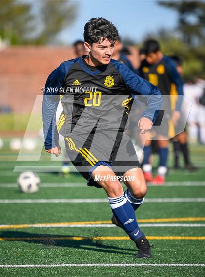 Thumbnail 1 in Issaquah @ Mariner (WIAA 4A Wes-King 3rd Place) photogallery.