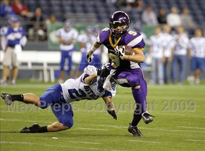 Thumbnail 3 in Bothell vs Issaquah (Emerald City Kick-off Classic) photogallery.