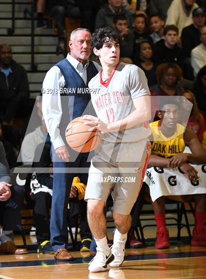Thumbnail 2 in Oak Hill Academy vs Mater Dei (Les Schwab Invitational) photogallery.