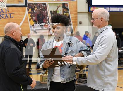 Thumbnail 1 in Oak Hill Academy vs Mater Dei (Les Schwab Invitational) photogallery.
