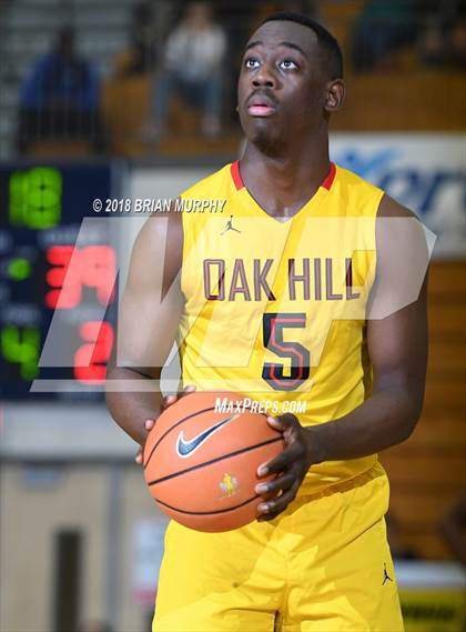 Thumbnail 3 in Oak Hill Academy vs Mater Dei (Les Schwab Invitational) photogallery.