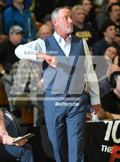 Thumbnail 2 in Oak Hill Academy vs Mater Dei (Les Schwab Invitational) photogallery.