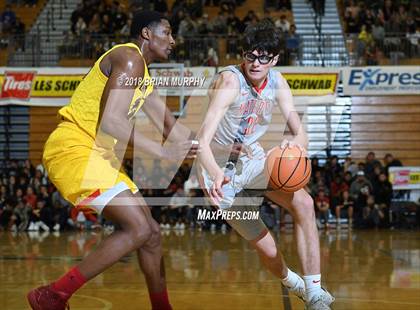 Thumbnail 3 in Oak Hill Academy vs Mater Dei (Les Schwab Invitational) photogallery.