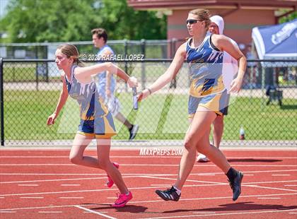 Thumbnail 2 in Lake Houston Conquerors Invitational (4x200M) photogallery.
