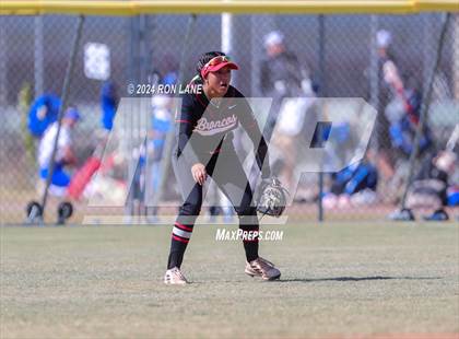 Thumbnail 1 in Edmond Memorial vs Mustang (OSSAA 6A Quarterfinal) photogallery.