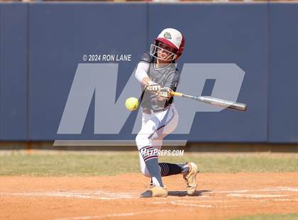 Thumbnail 3 in Edmond Memorial vs Mustang (OSSAA 6A Quarterfinal) photogallery.