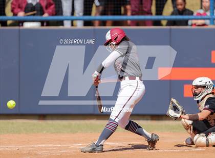 Thumbnail 1 in Edmond Memorial vs Mustang (OSSAA 6A Quarterfinal) photogallery.