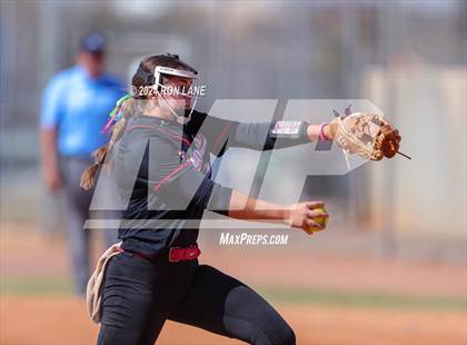 Thumbnail 3 in Edmond Memorial vs Mustang (OSSAA 6A Quarterfinal) photogallery.