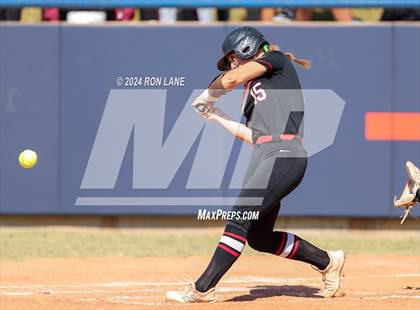 Thumbnail 3 in Edmond Memorial vs Mustang (OSSAA 6A Quarterfinal) photogallery.