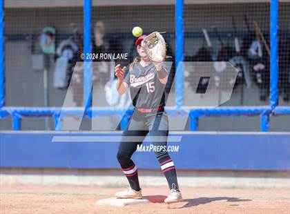 Thumbnail 1 in Edmond Memorial vs Mustang (OSSAA 6A Quarterfinal) photogallery.
