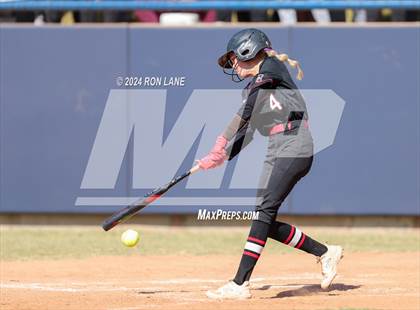 Thumbnail 3 in Edmond Memorial vs Mustang (OSSAA 6A Quarterfinal) photogallery.