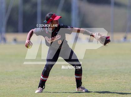 Thumbnail 2 in Edmond Memorial vs Mustang (OSSAA 6A Quarterfinal) photogallery.
