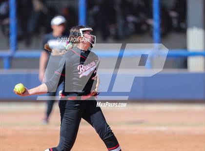 Thumbnail 1 in Edmond Memorial vs Mustang (OSSAA 6A Quarterfinal) photogallery.